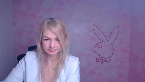 Snapshot of georgianight chatting on 01-10-26, 12:40 Georgia online show from 01-10-26, 12:40