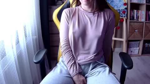 Snapshot of georgiapeachgirl chatting on 11-17-25, 07:25 Melissa online show from 11-17-25, 07:25