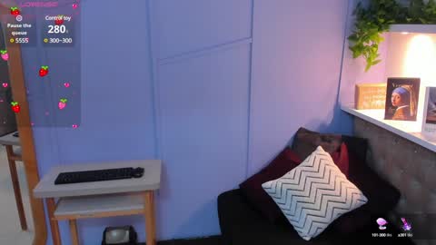 Snapshot of georgina_coule chatting on 01-30-25, 12:06 Georgina Coule online show from 01-30-25, 12:06