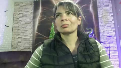 Snapshot of georginadoll1 chatting on 01-03-25, 01:38 Georgina online show from 01-03-25, 01:38