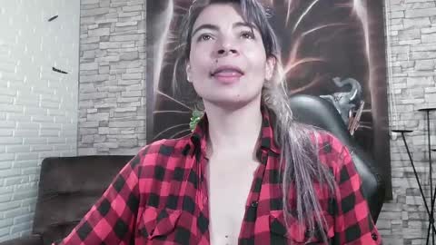 Snapshot of georginadoll1 chatting on 01-08-25, 02:35 Georgina online show from 01-08-25, 02:35