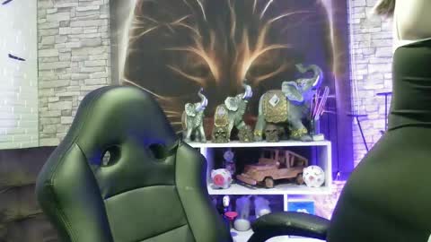 Snapshot of georginadoll1 chatting on 01-12-25, 11:36 Georgina online show from 01-12-25, 11:36