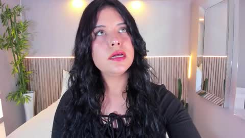 GeorginaReyes  online show from 09-12-25, 10:43