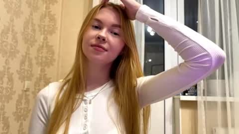 Snapshot of gerishingleton chatting on 09-27-25, 08:36 Amelia online show from 09-27-25, 08:36