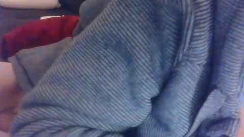 Snapshot of german33bi chatting on 12-12-24, 01:21 German33FFM1 online show from 12-12-24, 01:21