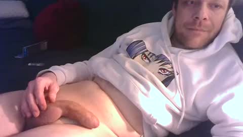 Snapshot of german33bi chatting on 01-09-25, 01:18 German33FFM1 online show from 01-09-25, 01:18