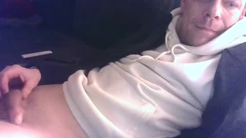 Snapshot of german33bi chatting on 02-16-25, 04:31 German33FFM1 online show from 02-16-25, 04:31