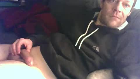 Snapshot of german33bi chatting on 11-21-25, 03:05 German33FFM1 online show from 11-21-25, 03:05