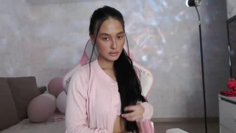 Snapshot of germiona_shine chatting on 04-09-26, 02:00 Germiona online show from 04-09-26, 02:00