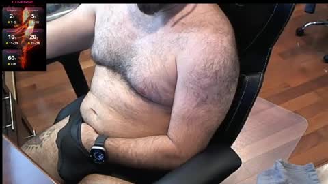 Snapshot of geronimo_431 chatting on 05-18-26, 12:55 Daddy Jokes online show from 05-18-26, 12:55