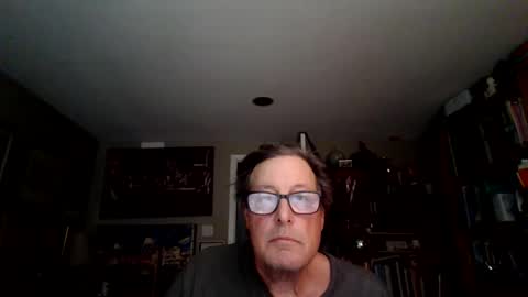 Snapshot of gerrardjj chatting on 04-14-26, 07:31 Jason online show from 04-14-26, 07:31
