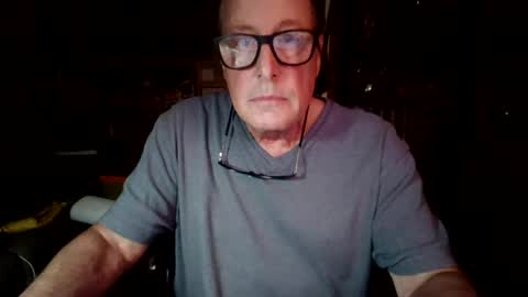 Snapshot of gerrardjj chatting on 07-19-26, 07:39 Jason online show from 07-19-26, 07:39