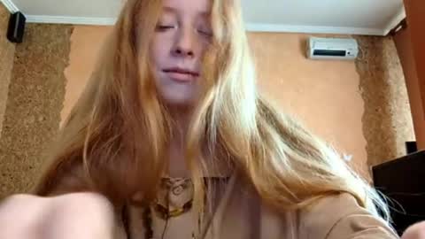 Kate online show from 04-17-26, 03:09