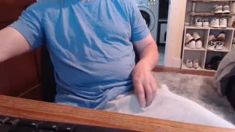 gethoggy online show from 04-26-26, 02:37