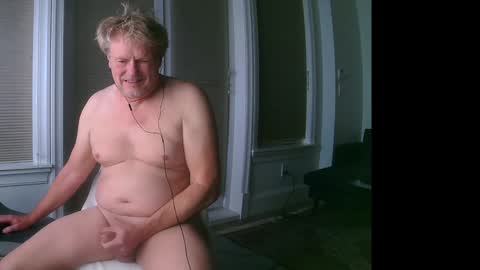 Snapshot of gethyn chatting on 12-10-24, 07:05 Gethyn online show from 12-10-24, 07:05