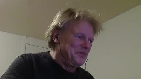 Snapshot of gethyn chatting on 01-07-25, 05:22 Gethyn online show from 01-07-25, 05:22