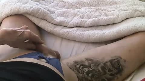 Snapshot of getmehard4213 chatting on 02-15-25, 06:33 Luscious online show from 02-15-25, 06:33