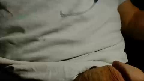 Snapshot of gettingstiff chatting on 03-12-26, 12:11 gettingstiff online show from 03-12-26, 12:11