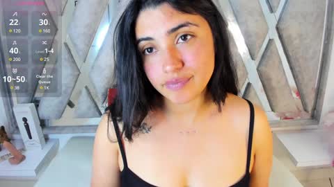 Danna Astrom online show from 01-27-25, 09:22