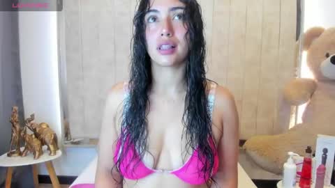 Danna Astrom online show from 04-20-26, 06:53