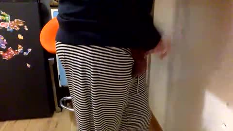 Snapshot of ghets2083 chatting on 02-14-26, 07:10 ghets2083 online show from 02-14-26, 07:10