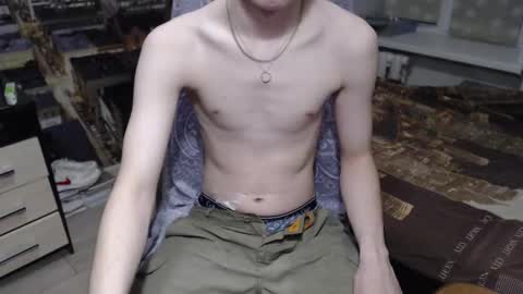 Snapshot of ghostfacefriends chatting on 12-12-24, 05:37 Fedya online show from 12-12-24, 05:37