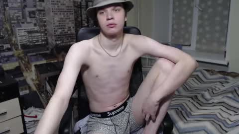 Snapshot of ghostfacefriends chatting on 01-23-25, 03:05 Fedya online show from 01-23-25, 03:05