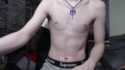 Snapshot of ghostfacefriends chatting on 11-17-25, 07:19 Fedya online show from 11-17-25, 07:19