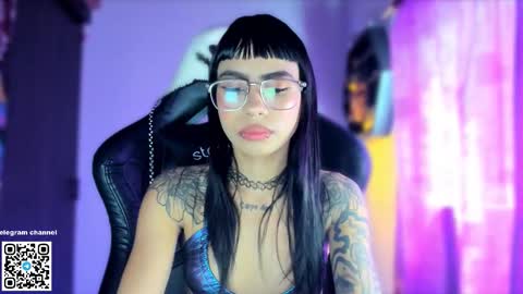 Sara online show from 01-14-26, 04:34