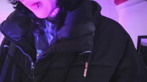 Snapshot of ghosty_doll chatting on 11-10-25, 07:13 Allison online show from 11-10-25, 07:13