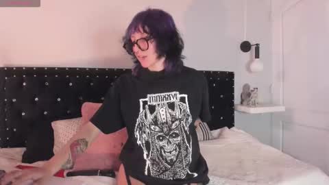 Snapshot of ghosty_doll chatting on 02-03-26, 08:14 Allison online show from 02-03-26, 08:14