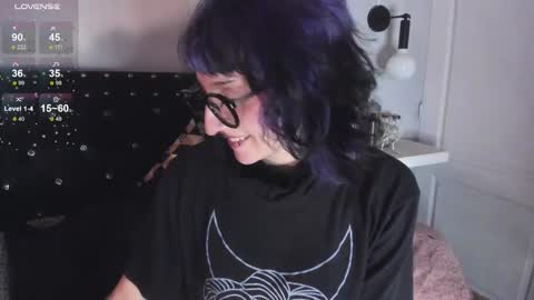 Snapshot of ghosty_doll chatting on 02-05-26, 08:30 Allison online show from 02-05-26, 08:30