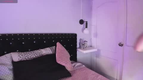 Snapshot of ghosty_doll chatting on 02-11-26, 08:03 Allison online show from 02-11-26, 08:03