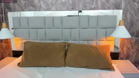 gia_bell online show from 06-25-26, 01:48