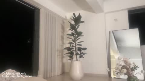 Leo online show from 07-10-26, 01:54