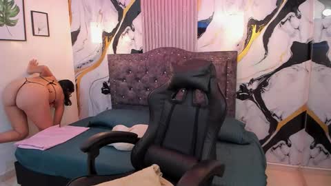 Snapshot of gia_cutee chatting on 02-06-26, 03:33 Gia online show from 02-06-26, 03:33