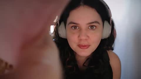 Snapshot of gia_is_horny chatting on 12-11-24, 05:37 The Queen of Squirt online show from 12-11-24, 05:37