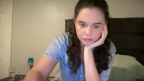 Snapshot of gia_is_horny chatting on 02-27-25, 05:45 The Queen of Squirt online show from 02-27-25, 05:45