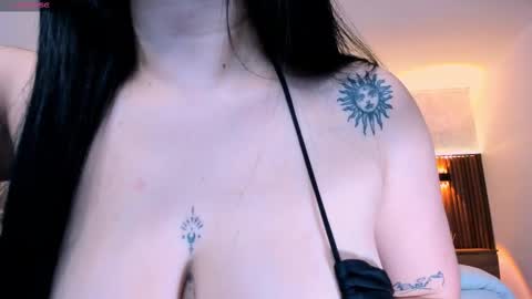 Gia lowry online show from 02-18-25, 06:15
