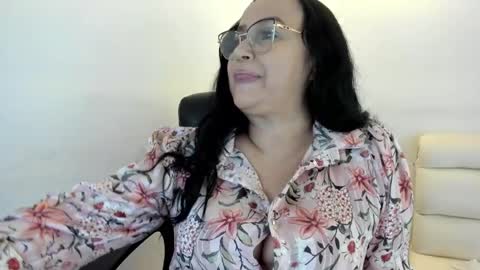 Snapshot of gia_nahomi chatting on 01-05-25, 04:47 nahomi online show from 01-05-25, 04:47