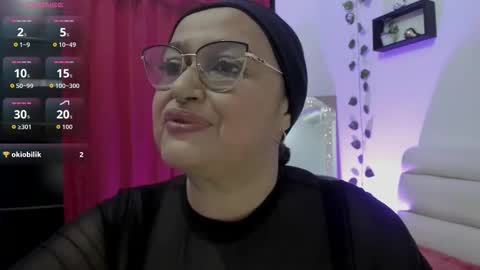 Snapshot of gia_nahomi chatting on 09-19-25, 11:05 nahomi online show from 09-19-25, 11:05