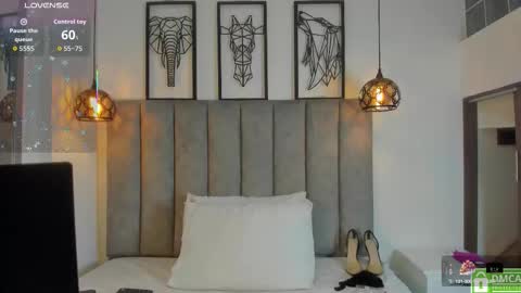 Darlliny online show from 09-15-25, 03:06