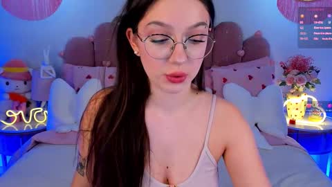 Snapshot of giacale chatting on 03-03-26, 01:39 Gia online show from 03-03-26, 01:39