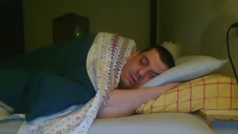 Snapshot of giaco1982 chatting on 01-25-25, 11:23 samuel online show from 01-25-25, 11:23