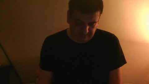 Snapshot of giaco1982 chatting on 02-16-25, 04:31 samuel online show from 02-16-25, 04:31