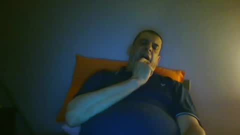 Snapshot of giaco1982 chatting on 09-25-25, 05:22 samuel online show from 09-25-25, 05:22