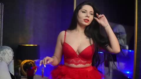  Gia  online show from 04-28-26, 05:51