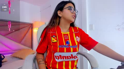 Snapshot of giafu chatting on 01-13-25, 05:55 Gia online show from 01-13-25, 05:55