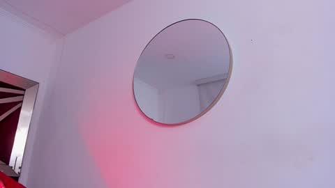 Snapshot of giafu chatting on 02-04-25, 09:31 Gia online show from 02-04-25, 09:31