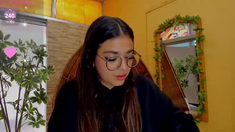 Snapshot of giafu chatting on 02-20-25, 12:04 Gia online show from 02-20-25, 12:04